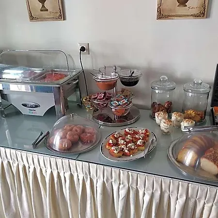 Katerina Hotel 3*
